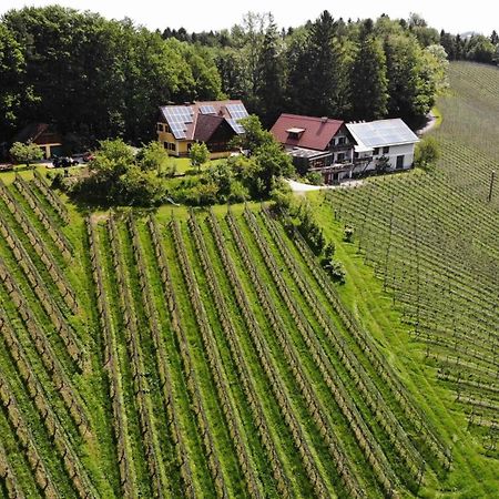 Bed and Breakfast Weingut Spitzypeitler Leutschach Exterior foto
